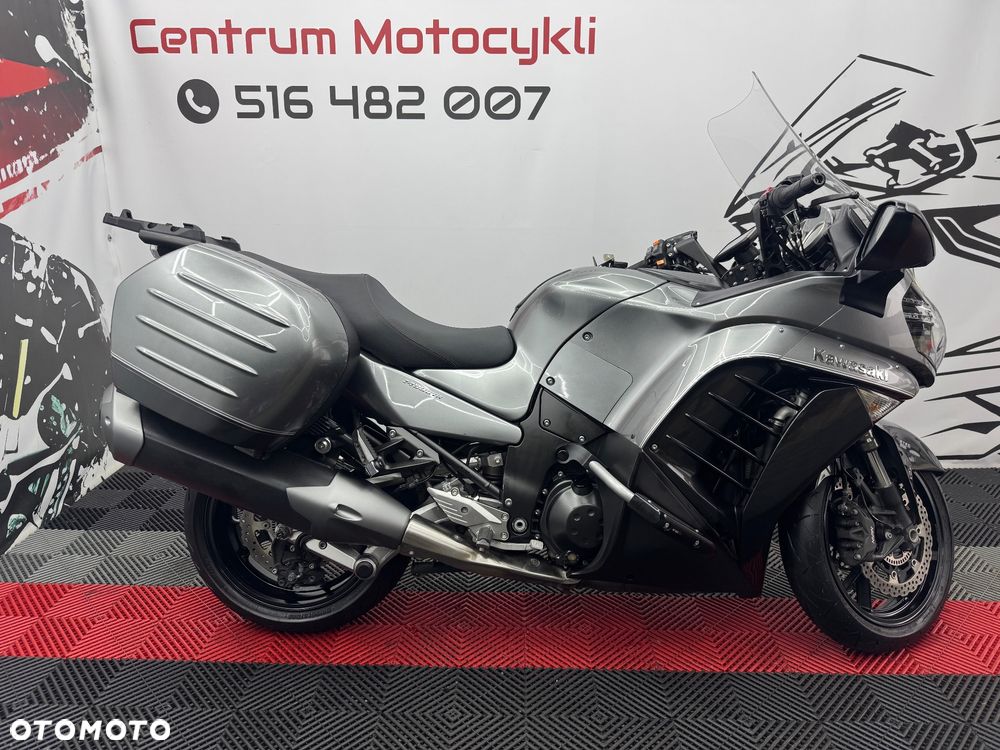 Kawasaki GTR - 2