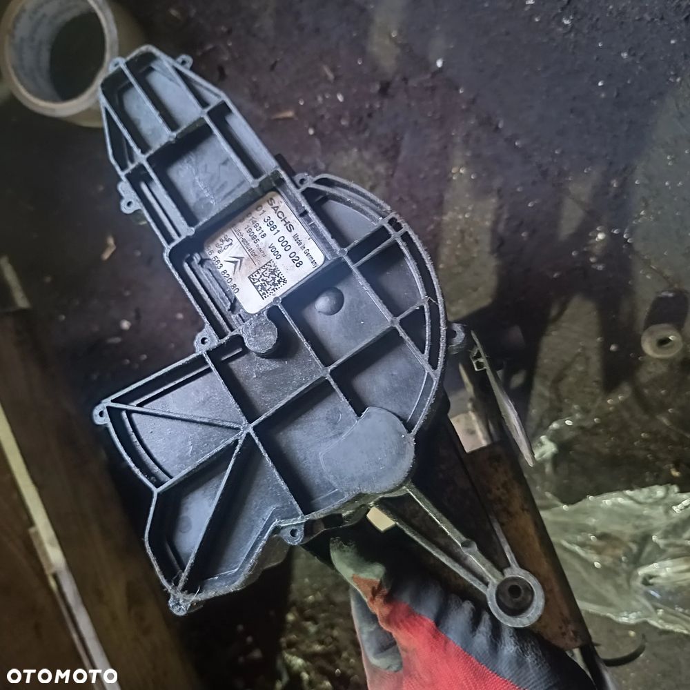 WYSPRZEGLIK C3 C2 9656382080 - 2