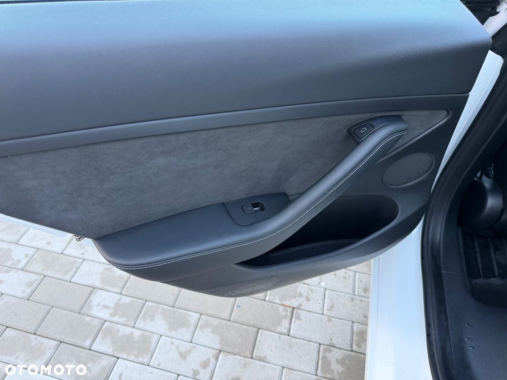 Tesla Model 3 RWD Hinterradantrieb - 28