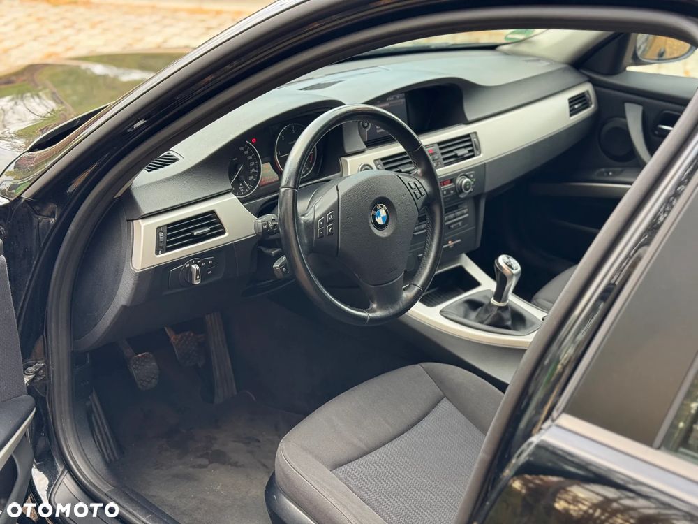 BMW Seria 3 - 11