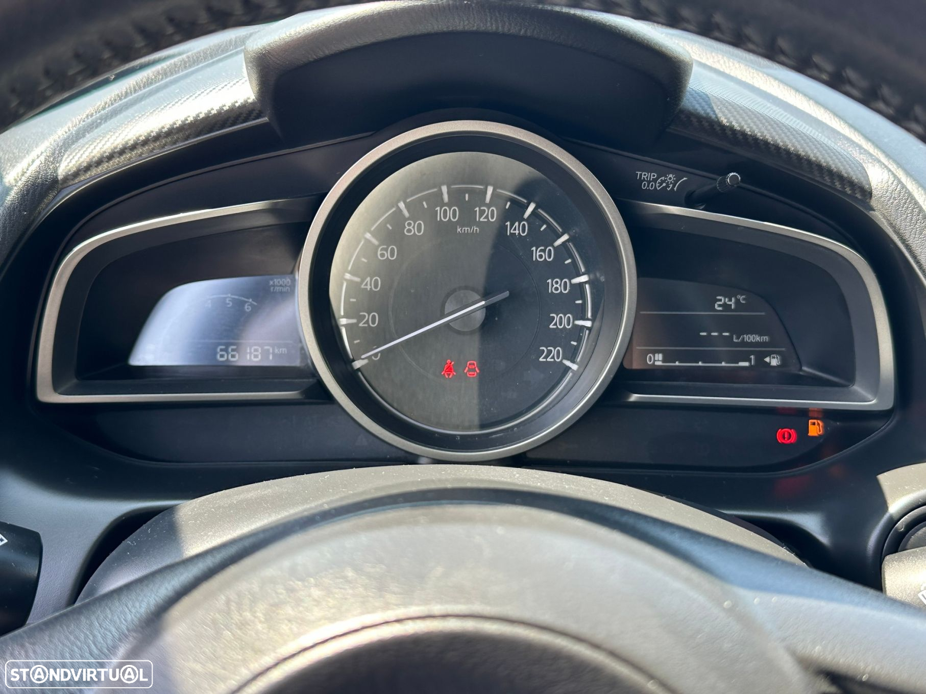 Mazda 2 1.5 Sky-G Evolve Navi - 7