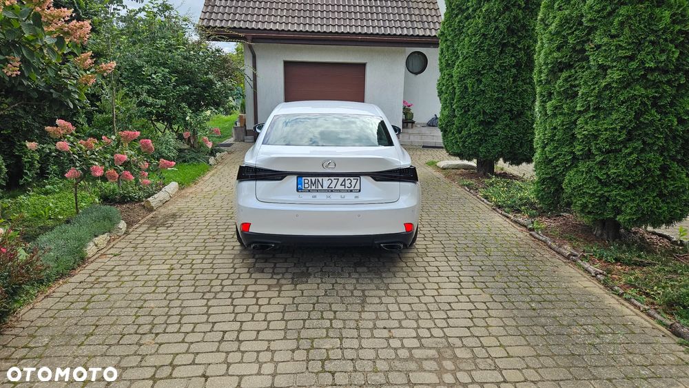 Lexus IS 200t Elegance - 7