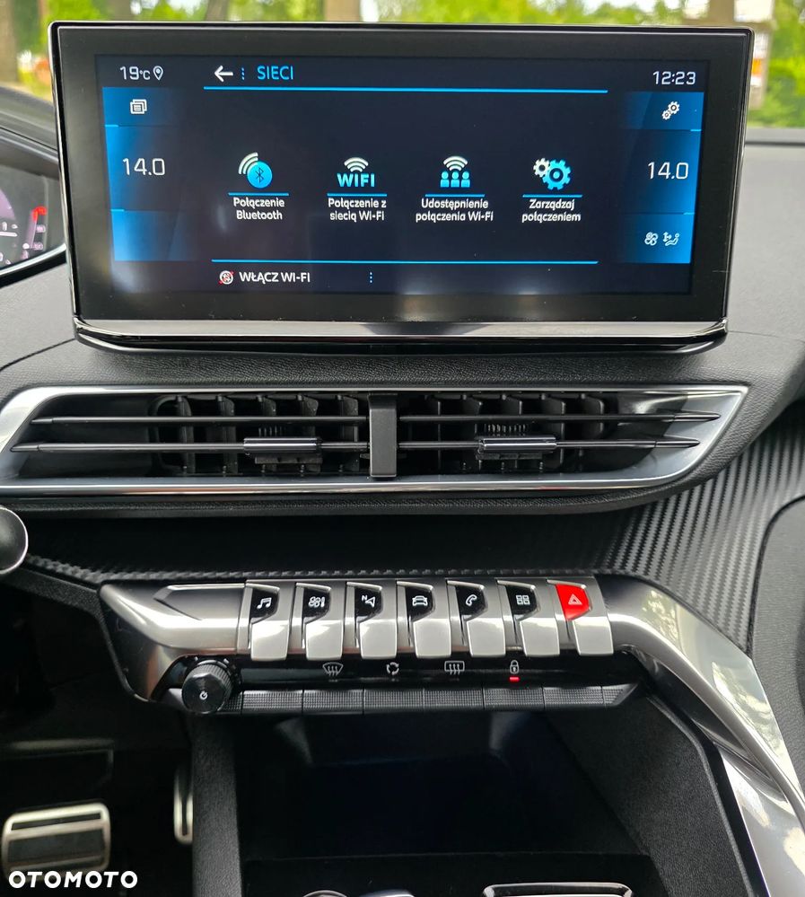 Peugeot 5008 BlueHDi 180 EAT8 Allure - 28