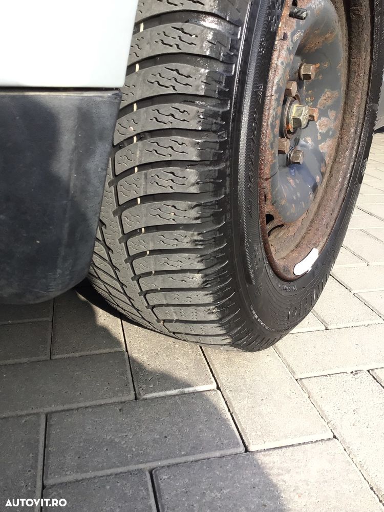 Volkswagen Passat - 10