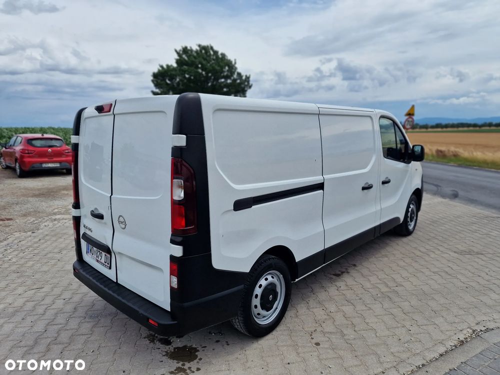 Opel Vivaro-B - 10