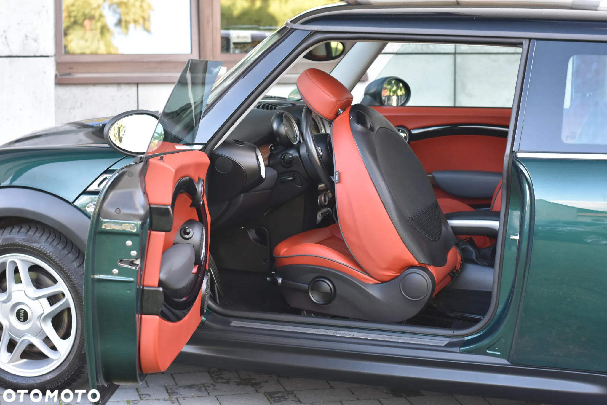 MINI Cooper S 50 Mayfair - 32