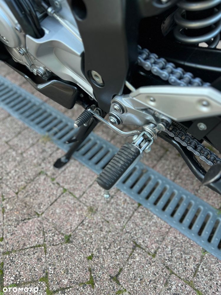 Yamaha FZ - 30