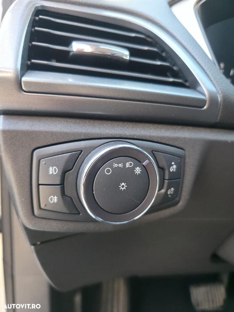 Ford Mondeo 2.0 TDCi Powershift AWD - 15