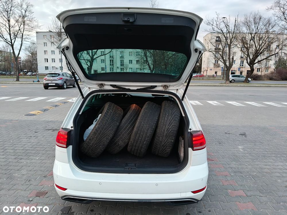 Volkswagen Golf Variant 1.4 TSI BMT Comfortline - 22