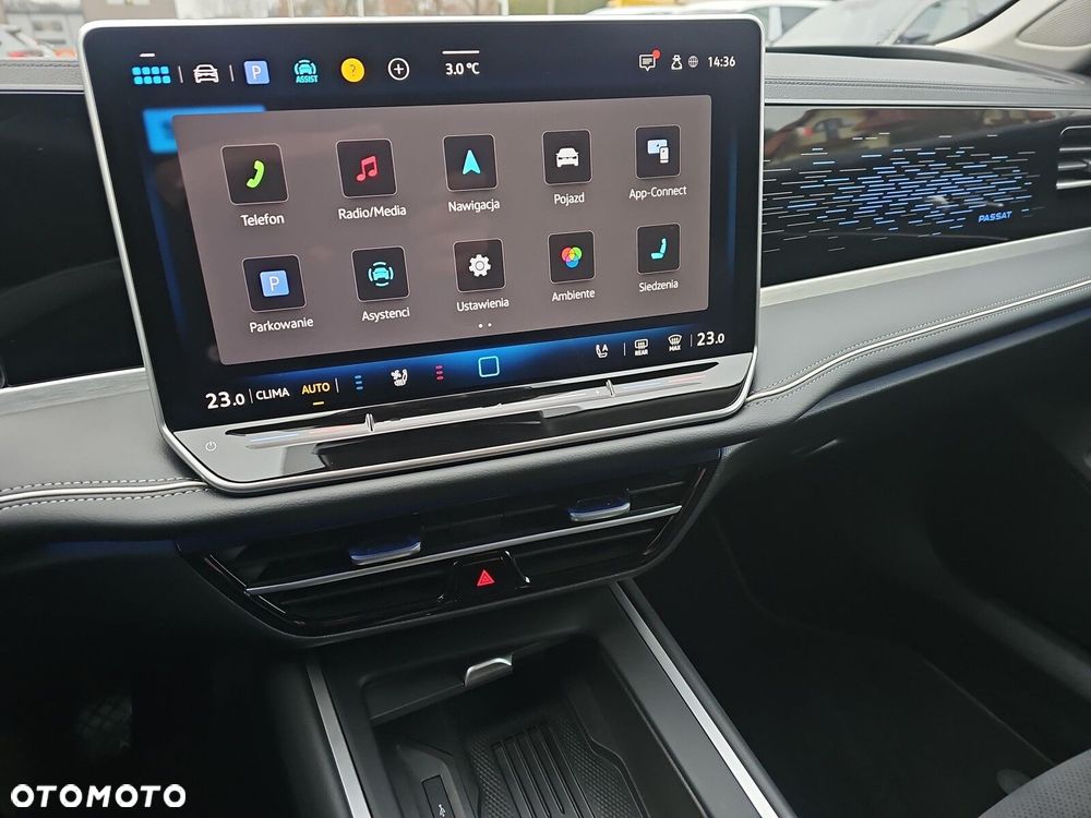 Volkswagen Passat - 24