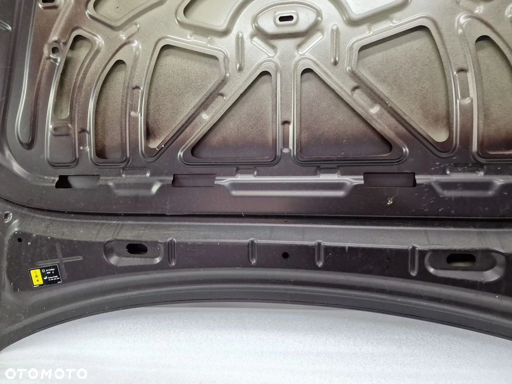 VOLVO XC60 II 16- MASKA , NR AUKCJI NM18 - 19