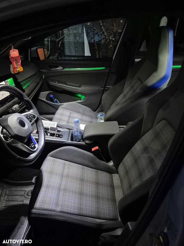 Volkswagen Golf GTE - 13