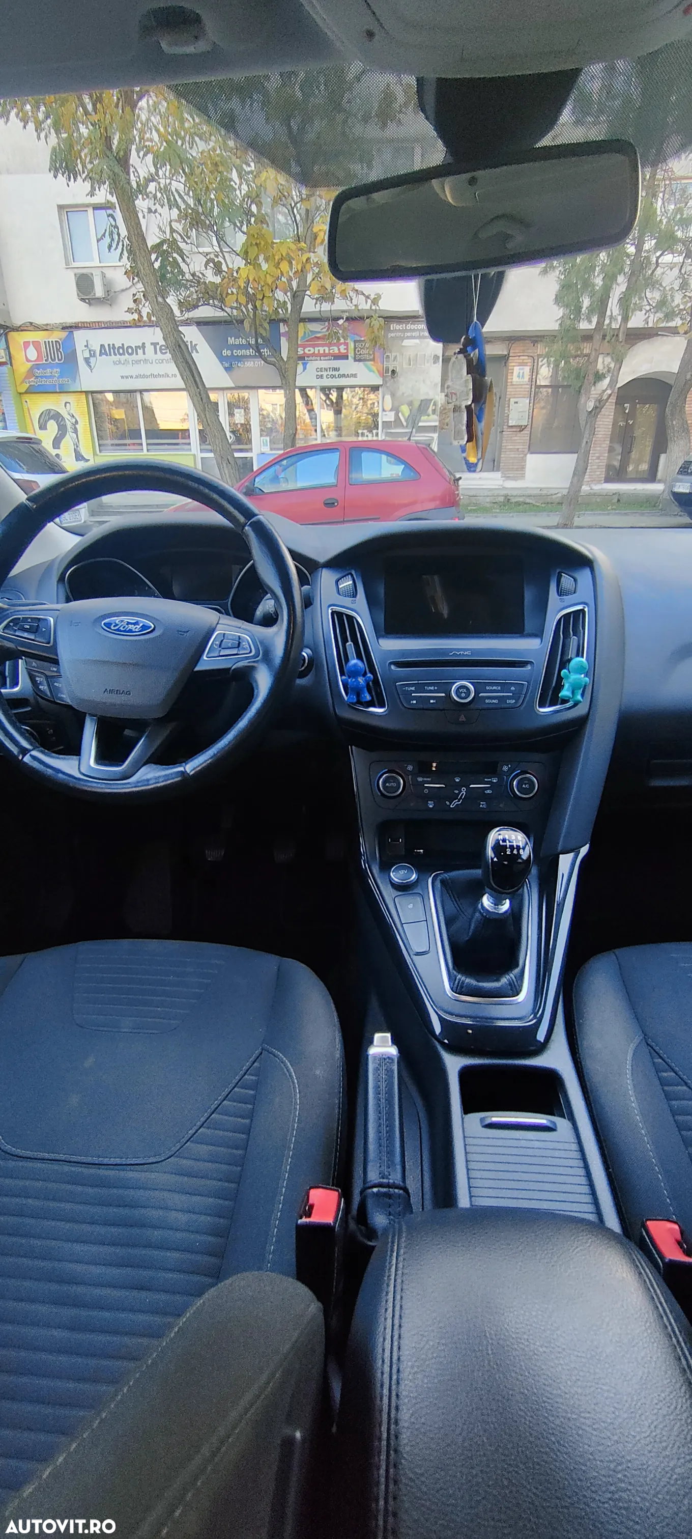 Ford Focus 1.5 TDCi Titanium - 24
