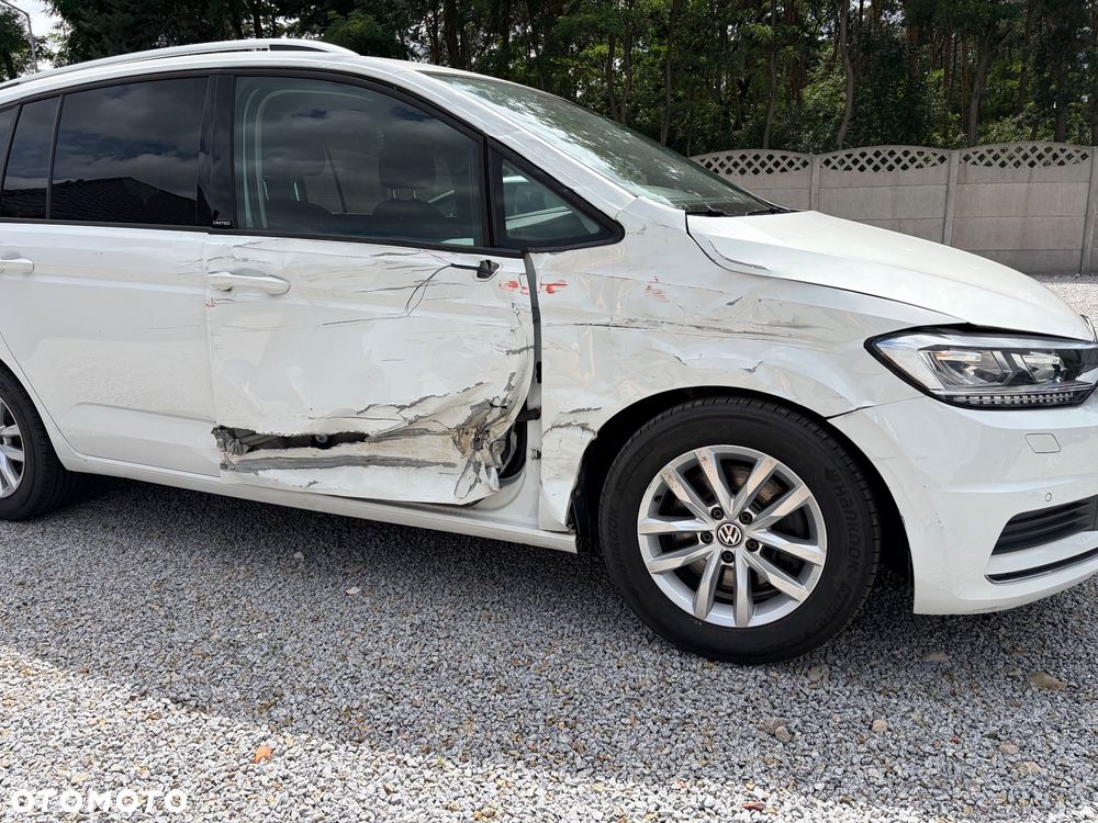 Volkswagen Touran 2.0 TDI SCR DSG UNITED - 4