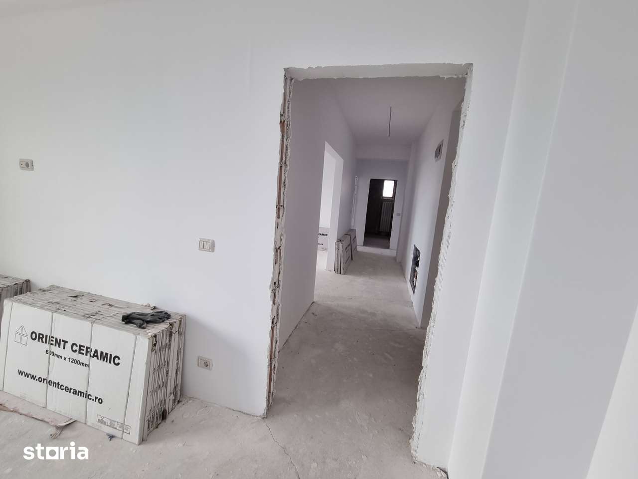Apartament Nou (la alb), 3 Camere Zamca, Suceava - Imagine principală: 5/10