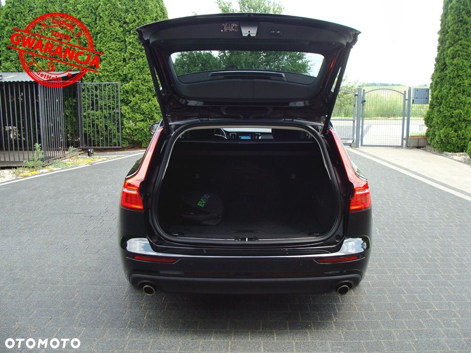 Volvo V60 T6 AWD Recharge Geartronic Inscription - 27