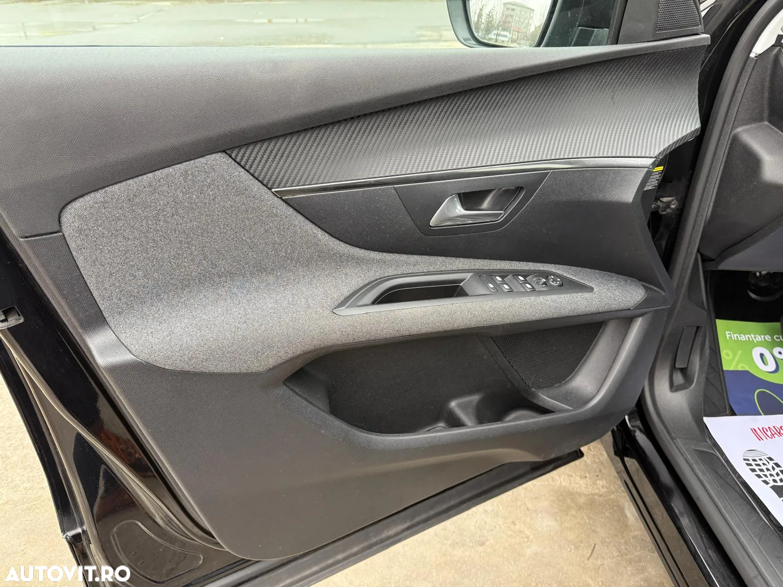 Peugeot 3008 PureTech 130 Stop & Start GPF EAT8 Active Business-Paket - 37
