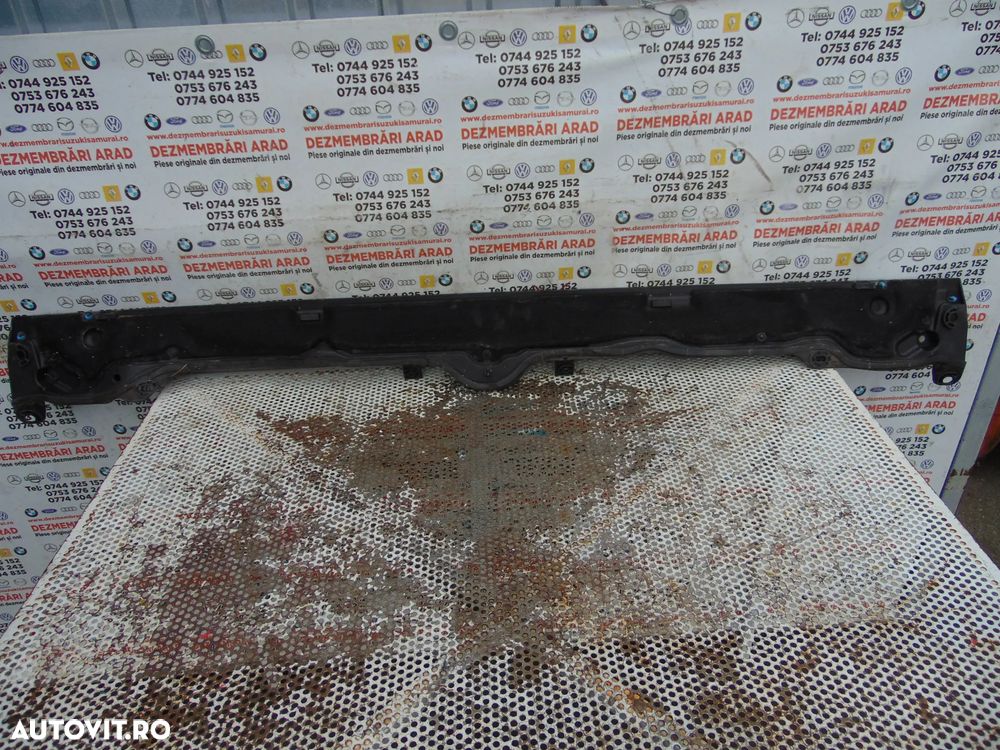 Capac parbriz fata Renault Megane 4 an 2016-2023 cod 668107619r Talisman ornament fata parbriz grila - 4