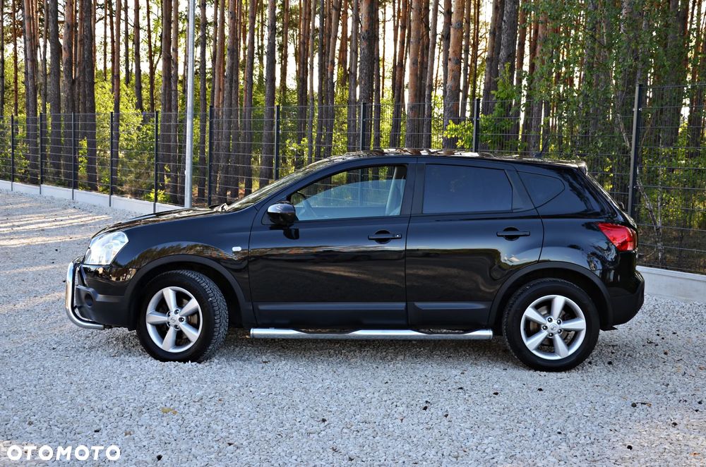 Nissan Qashqai - 14