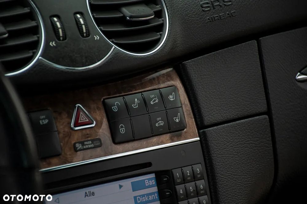 Mercedes-Benz CLK 350 7G-TRONIC Avantgarde - 24