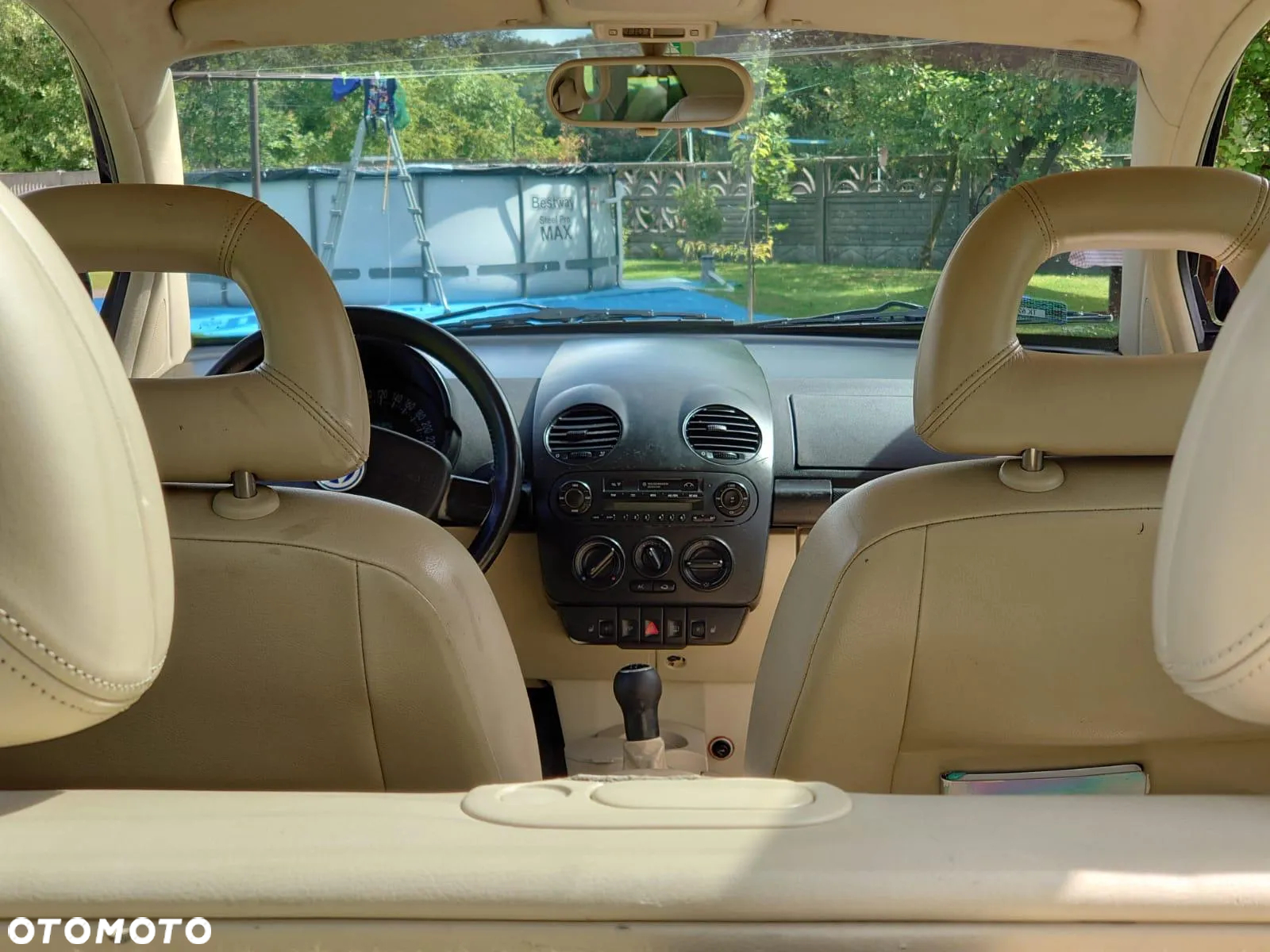 Volkswagen New Beetle 2.0 - 10