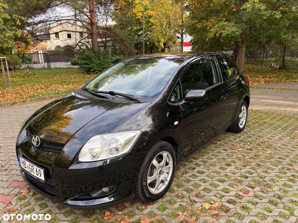 Toyota Auris - 10