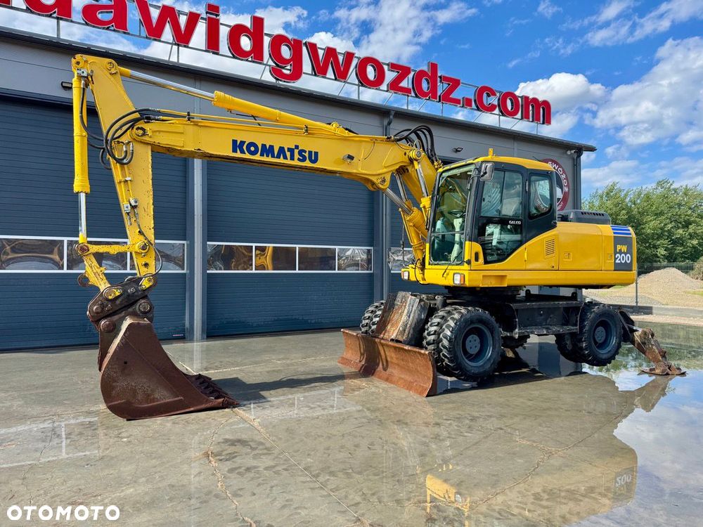 Komatsu PW200-7K - 4