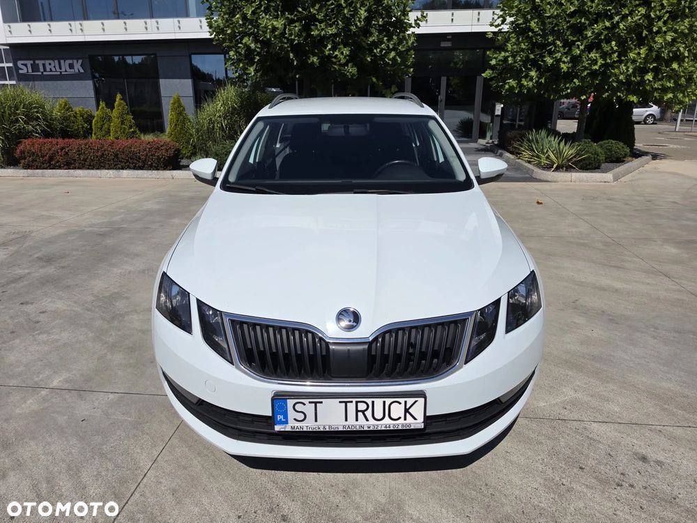 Skoda Octavia - 4