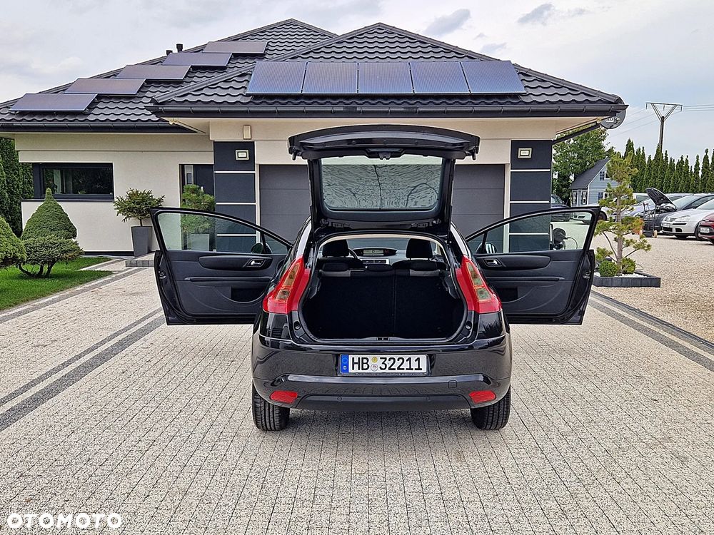 Citroën C4 1.4 16V Advance - 11
