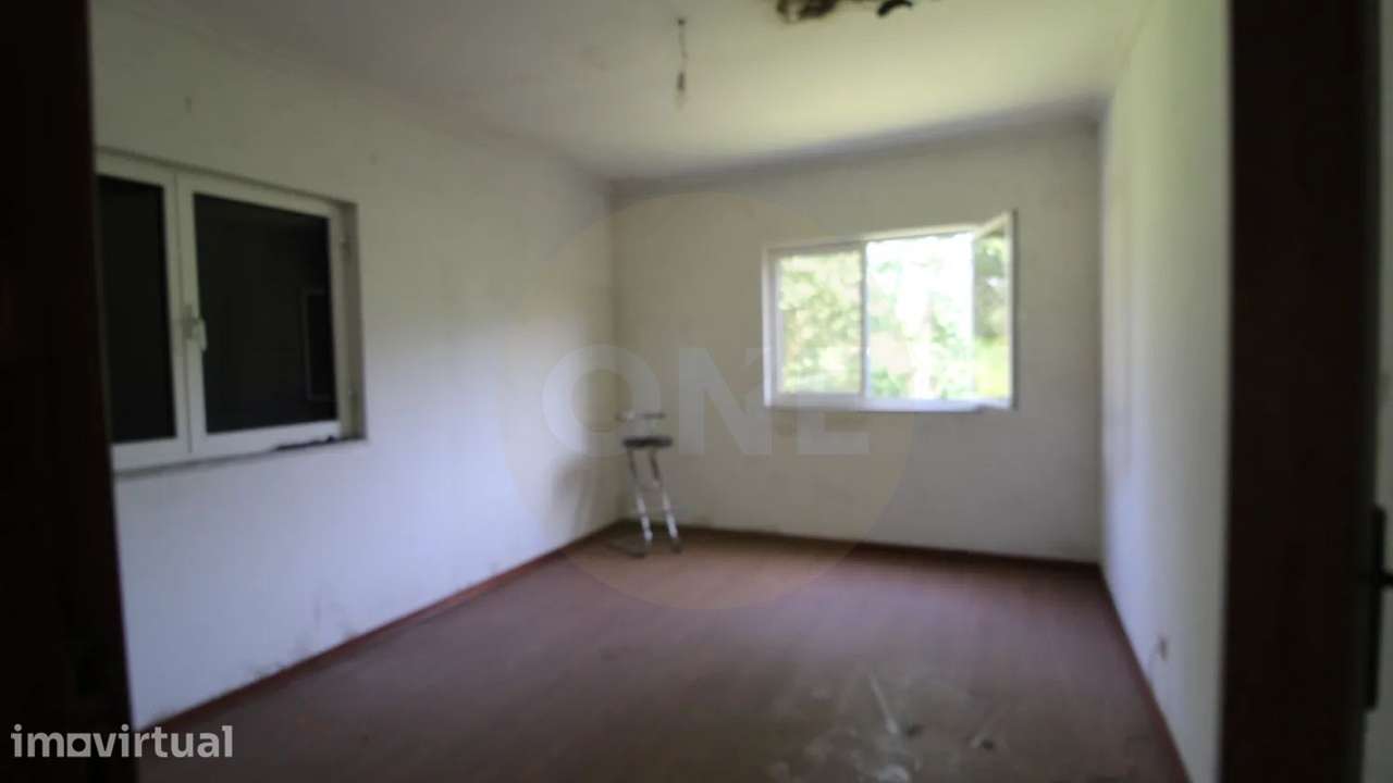 Moradia T4 com 3.600 m² de terreno em Valbom São Pedro, Vila Verde - Grande imagem: 3/16