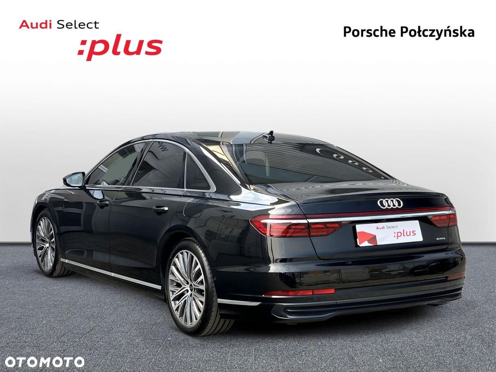 Audi A8 - 4