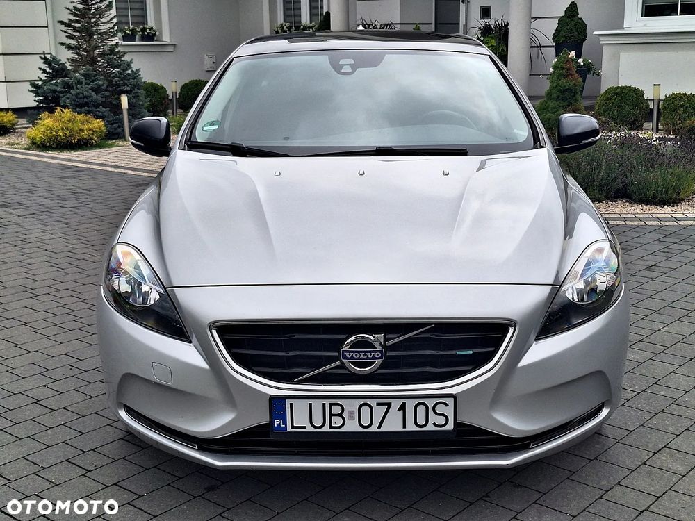 Volvo V40 D2 Momentum - 15