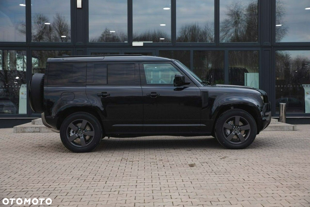 Land Rover Defender - 3