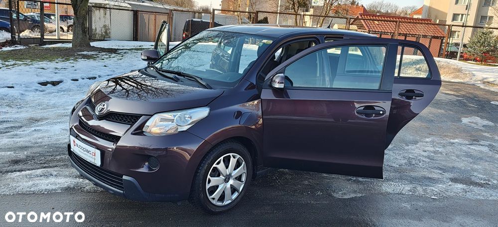 Toyota Urban Cruiser 1.4 D-4D 4x2 Town - 2