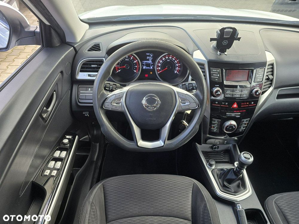 SsangYong/KGM Tivoli - 24