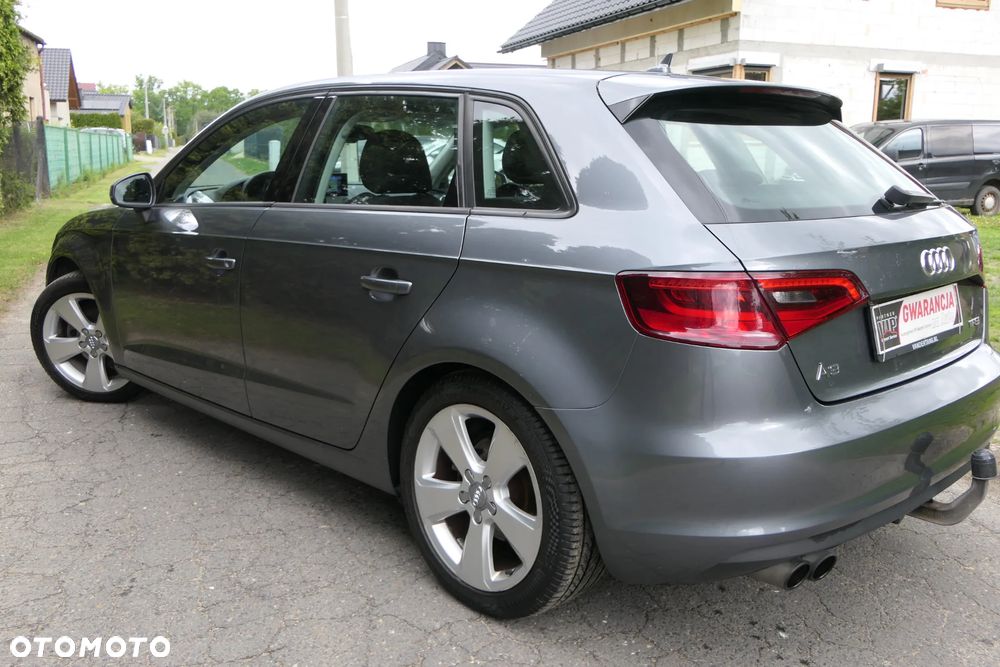 Audi A3 Sportback 1.4 TFSI S tronic Ambiente - 9