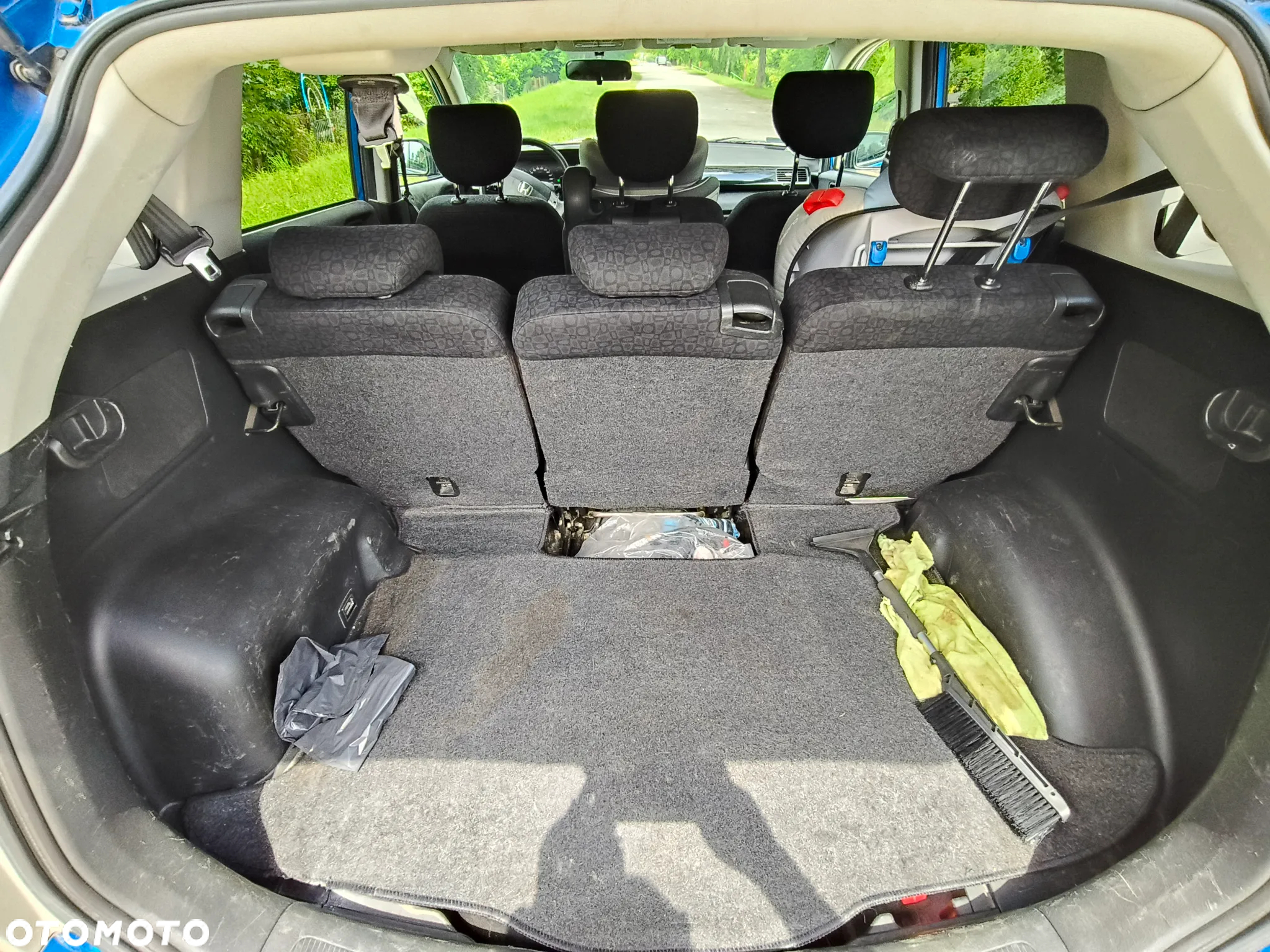 Honda FR-V - 5