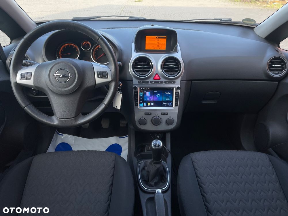 Opel Corsa 1.4 16V Navi - 10