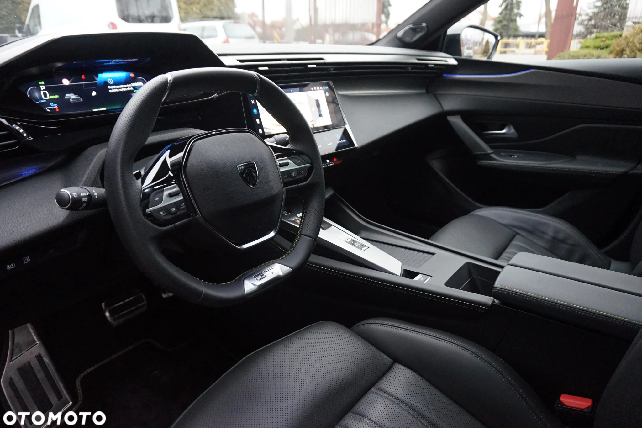 Peugeot 408 Plug-In Hybrid 225 e-EAT8 GT - 8