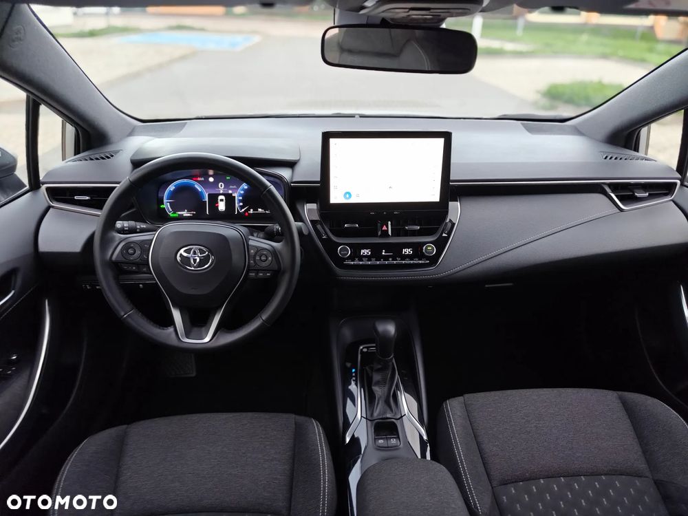 Toyota Corolla 1.8 Hybrid - 6