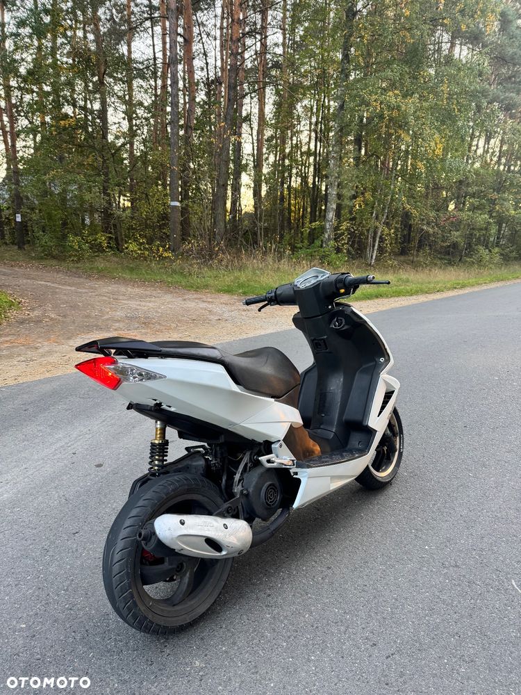 Peugeot Speedfight - 5