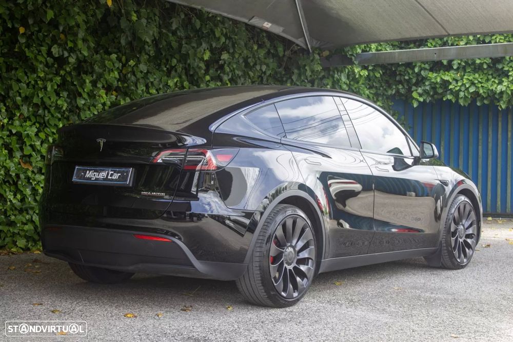 Tesla Model Y Performance Tração Integral - 8