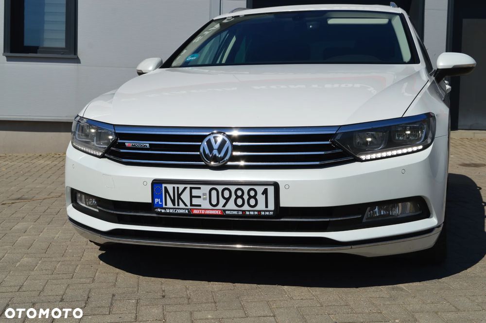 Volkswagen Passat 2.0 TDI Bi-Turbo BMT 4Mot Highline DSG - 4