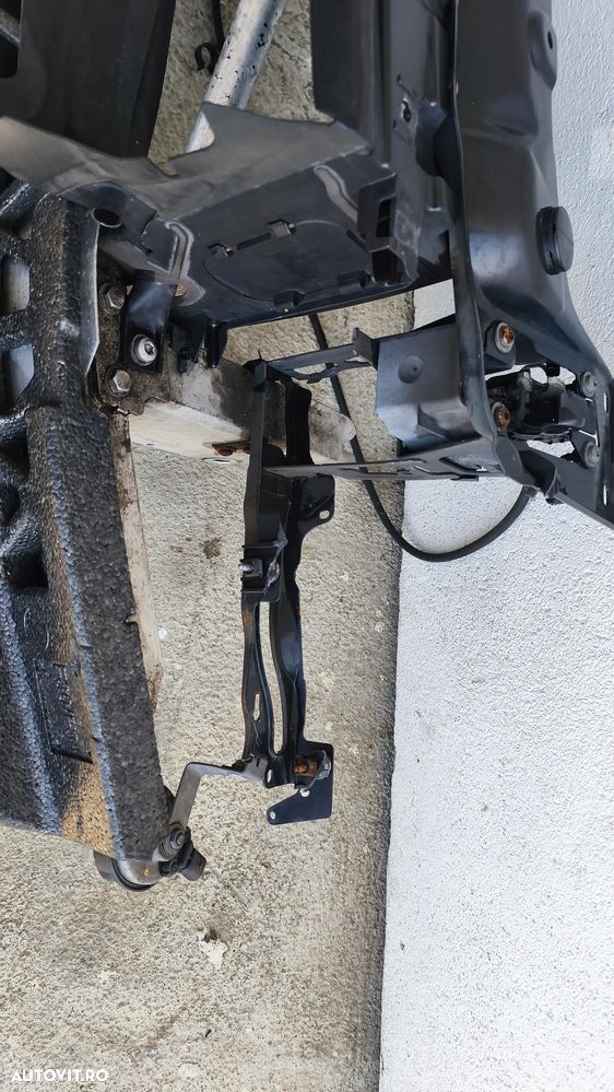 Trager complet fara radiatoare BMW F30 F31 (cu defect,a fost atinsa intaritura) - 7