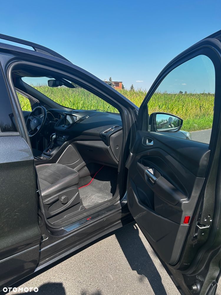 Ford Kuga 2.0 TDCi 4x4 ST-Line - 8