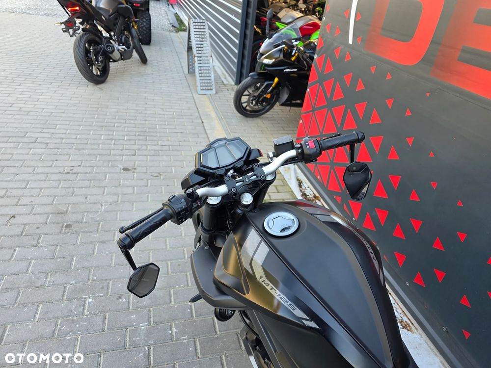 Yamaha MT - 15