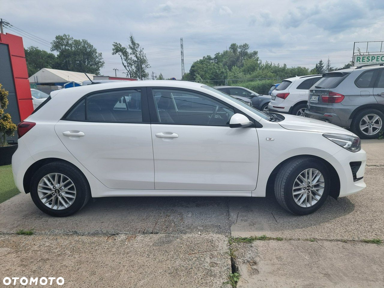 Kia Rio - 4