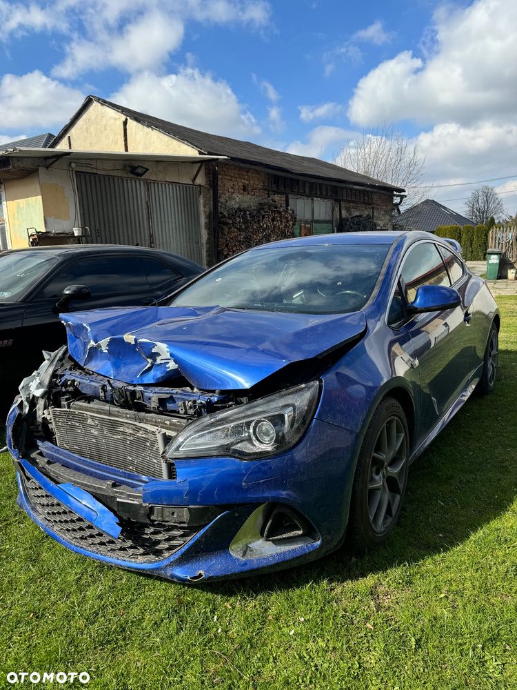 Opel Astra OPC - 4