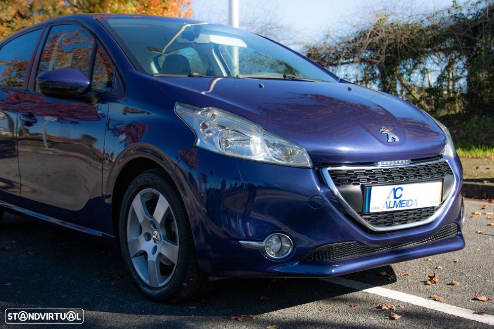 Peugeot 208 1.4 HDi - 8