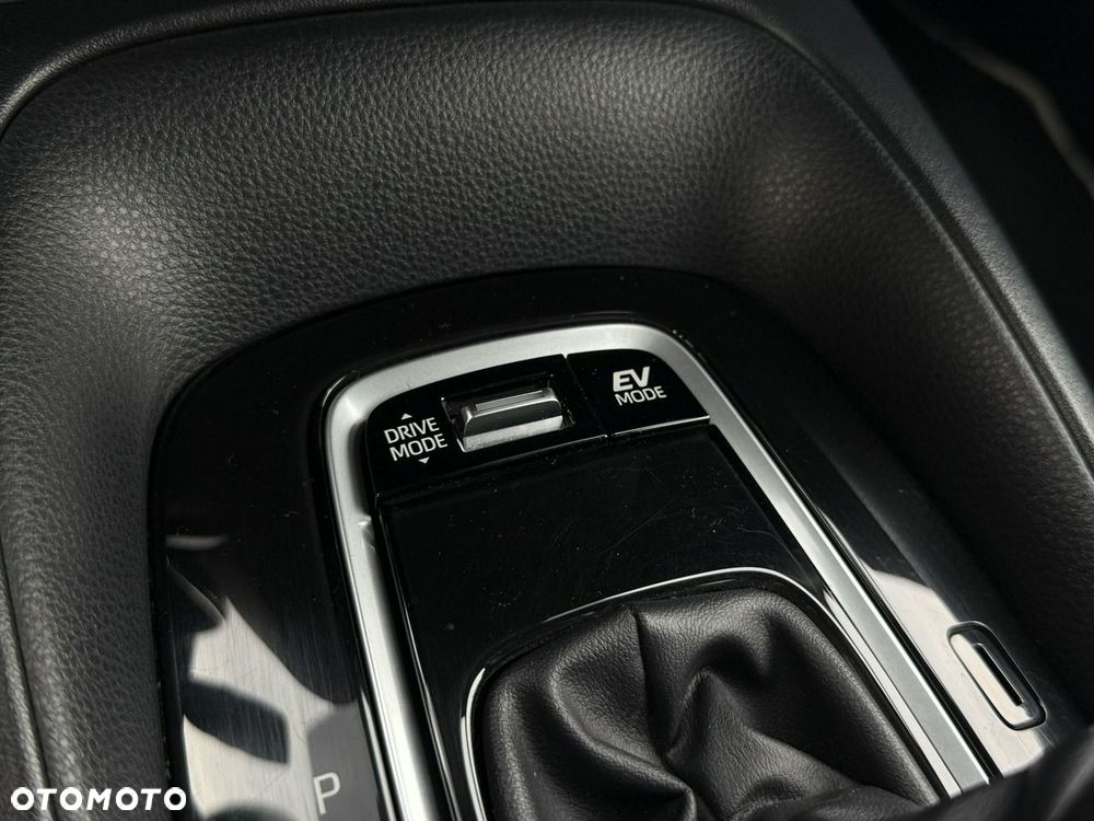 Toyota Corolla 1.8 Hybrid Executive - 30